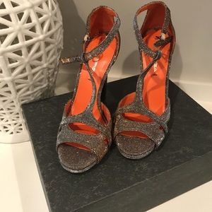 Via Spiga Pamela Metallic T-Strap Heels